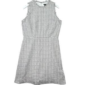 Ann Taylor Sleeveless Tweed Fringe Shift Dress Cream Black Size 10 Knee Length